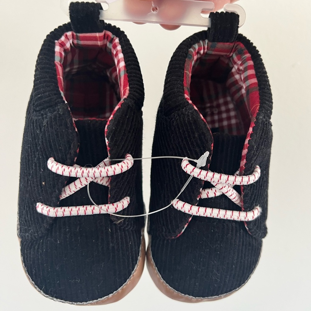 NWT Carter’s Holiday Shoes